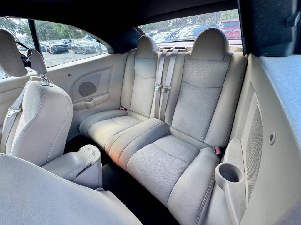 2012 Chrysler 200 Image 14