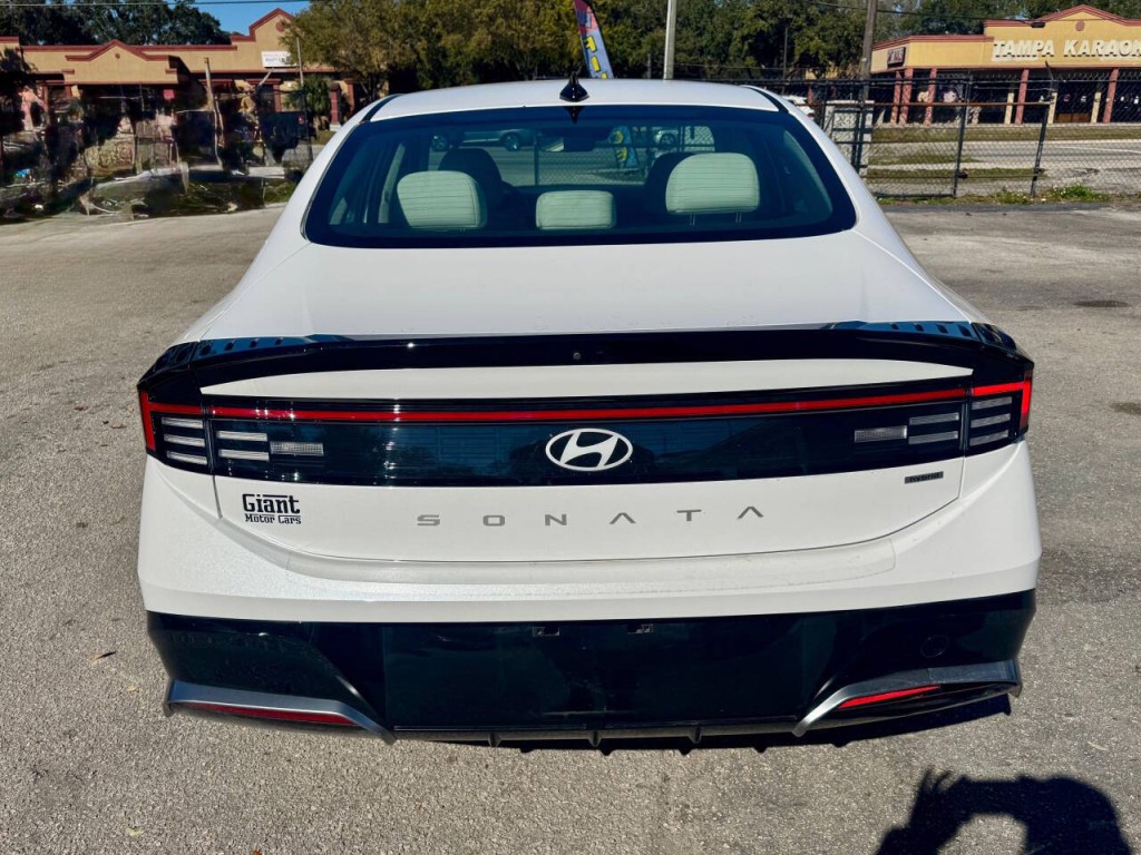 2024 Hyundai Sonata Image 9