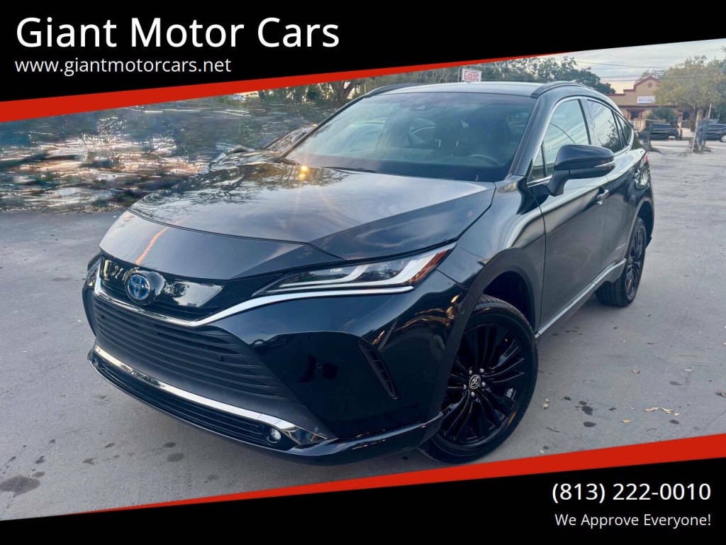 2024 Toyota Venza Image 1