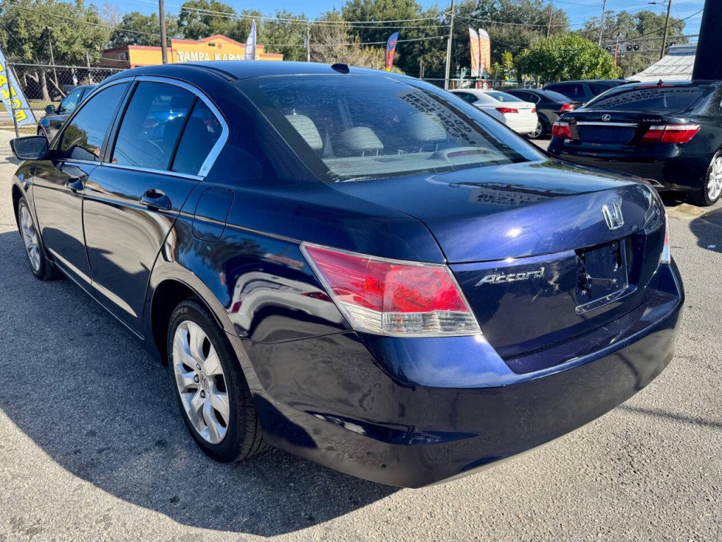 2009 Honda Accord Image 4