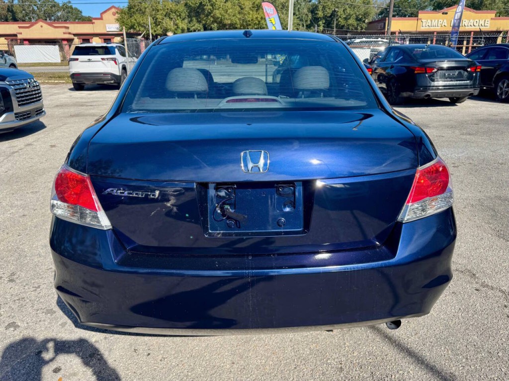 2009 Honda Accord Image 9