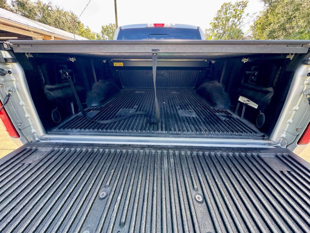 2017 Ford F-150 Image 13