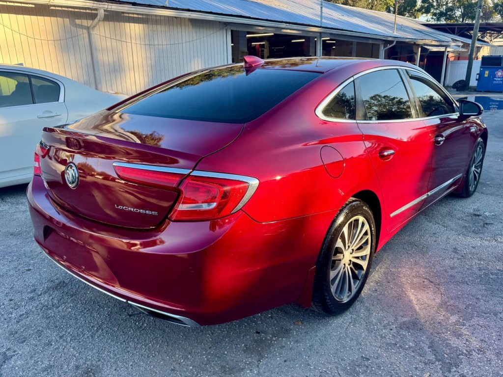 2018 Buick LaCrosse Image 5