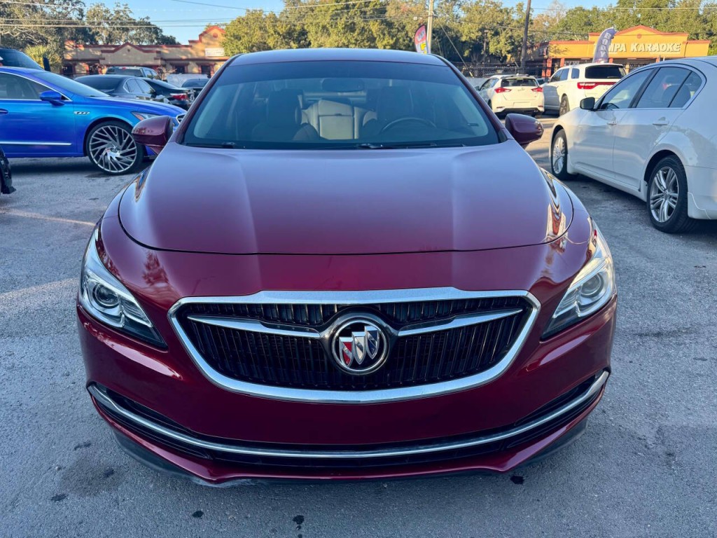 2018 Buick LaCrosse Image 18