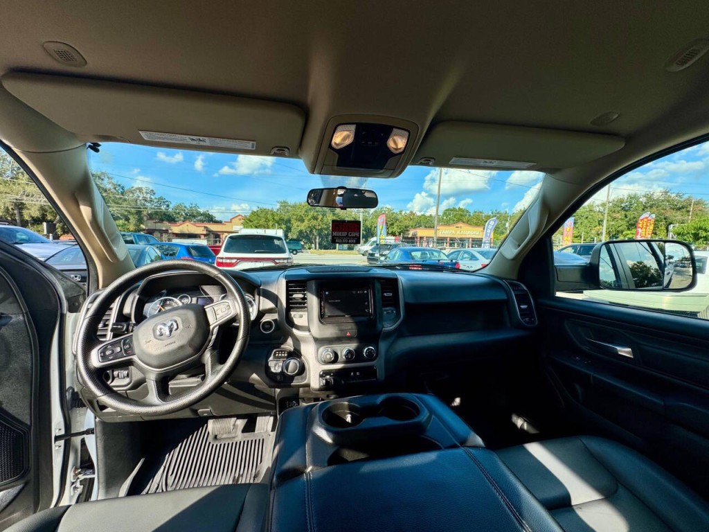 2019 RAM 1500 Image 16