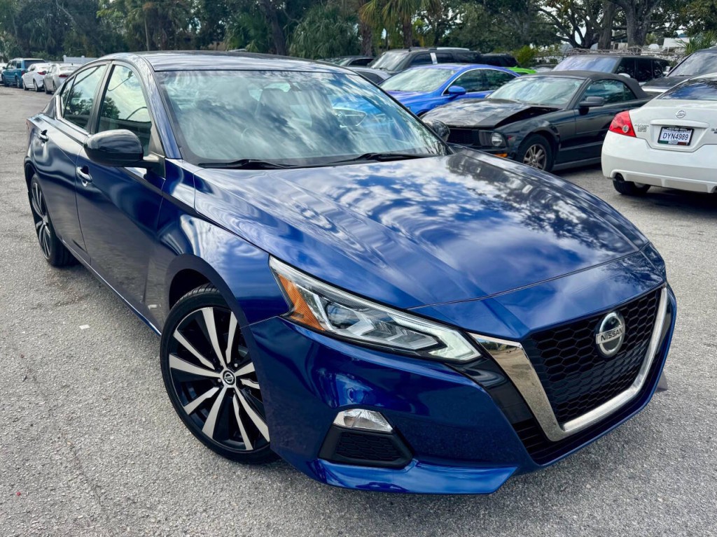 2019 Nissan Altima Image 3