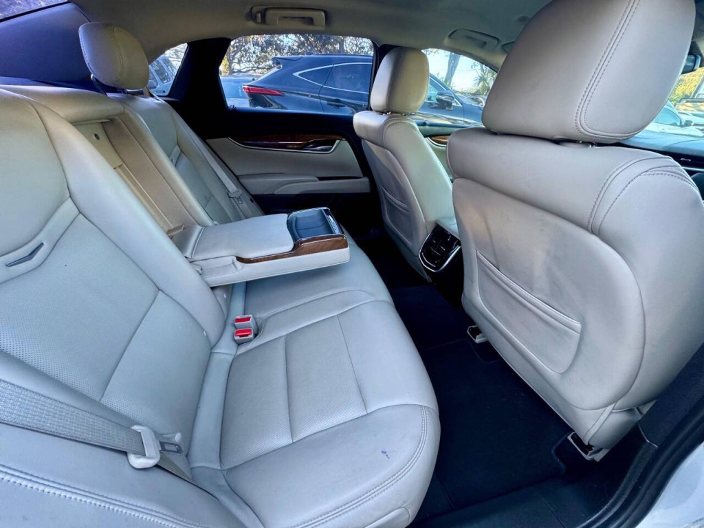 2018 Cadillac XTS Image 14