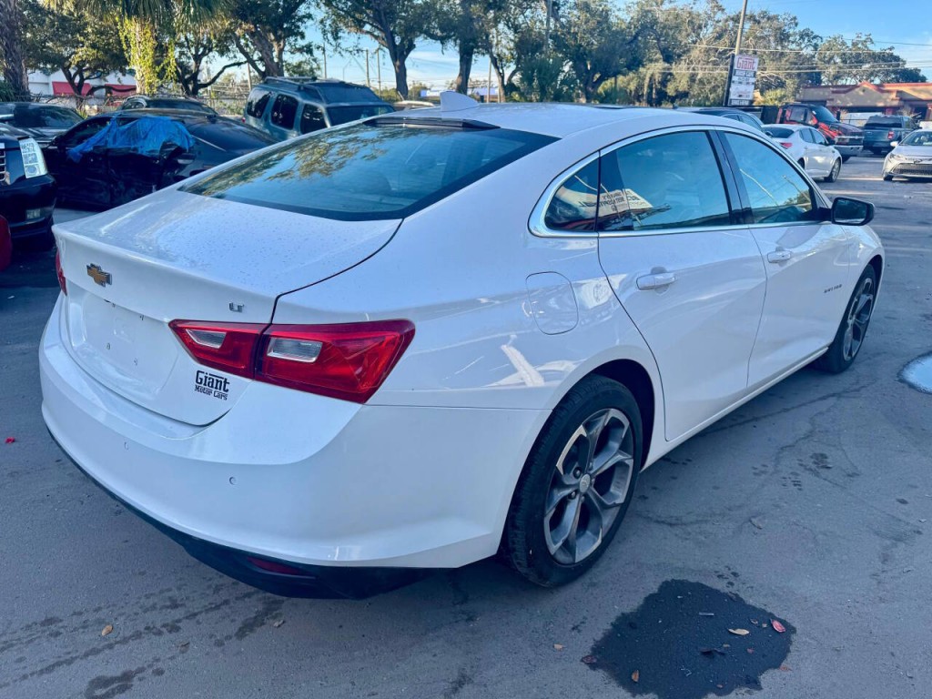 2024 Chevrolet Malibu Image 5