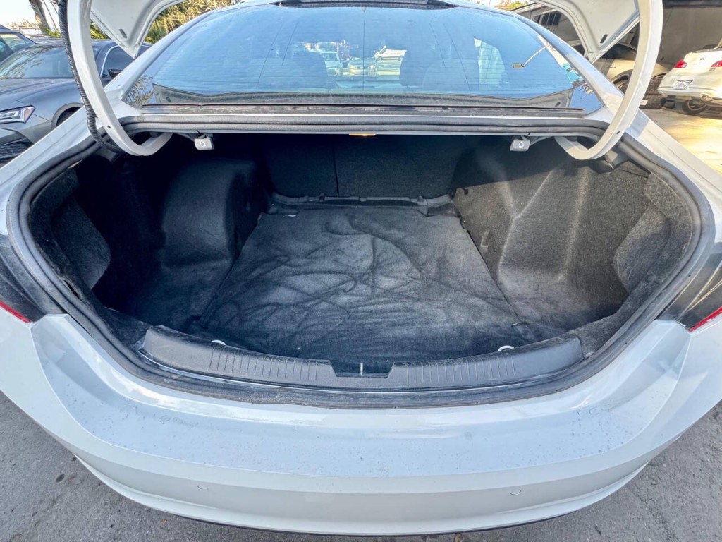 2024 Chevrolet Malibu Image 13