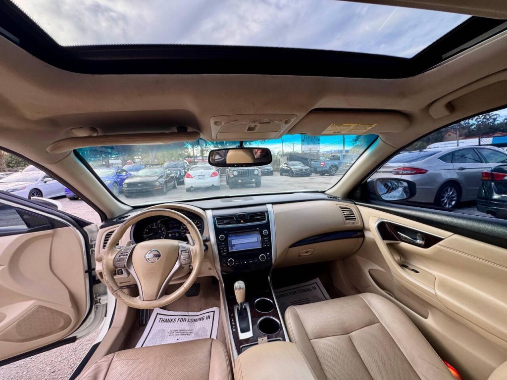 2014 Nissan Altima Image 18