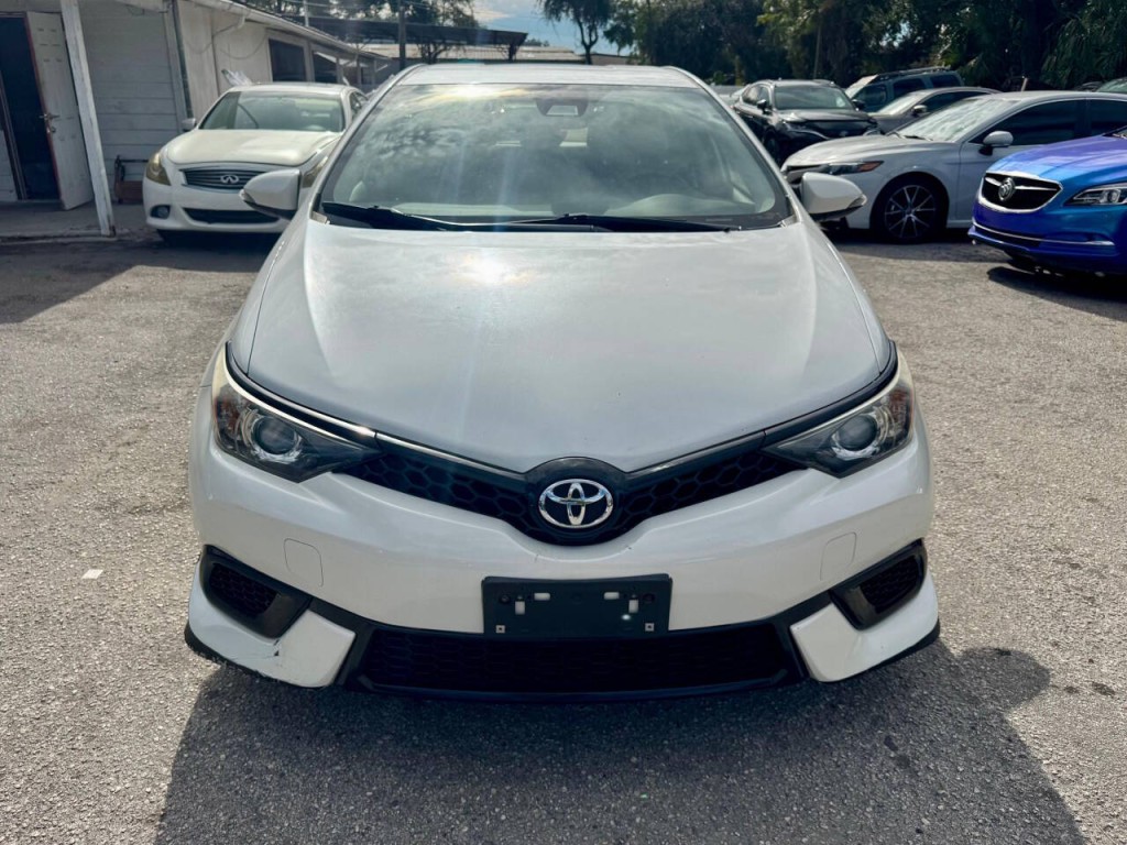 2018 Toyota Corolla Image 8