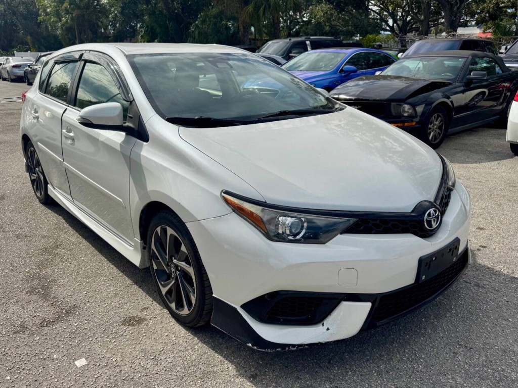 2018 Toyota Corolla Image 10