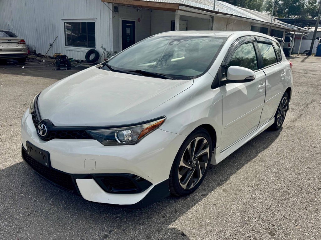 2018 Toyota Corolla Image 11
