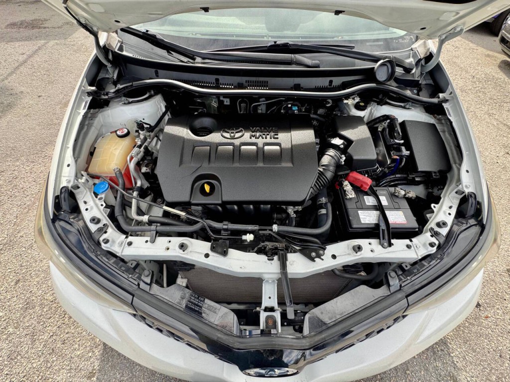 2018 Toyota Corolla Image 12