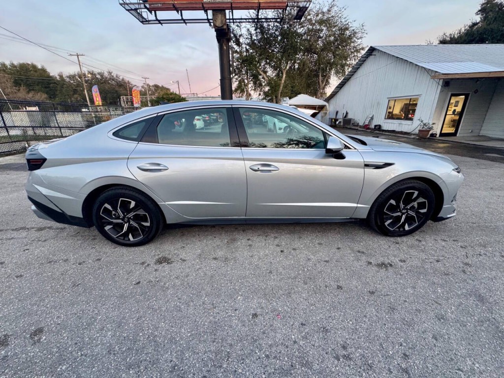 2025 Hyundai Sonata Image 8
