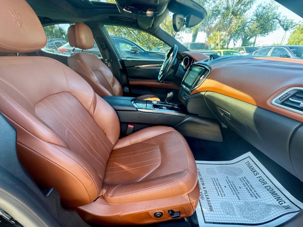 2017 Maserati Ghibli Image 13