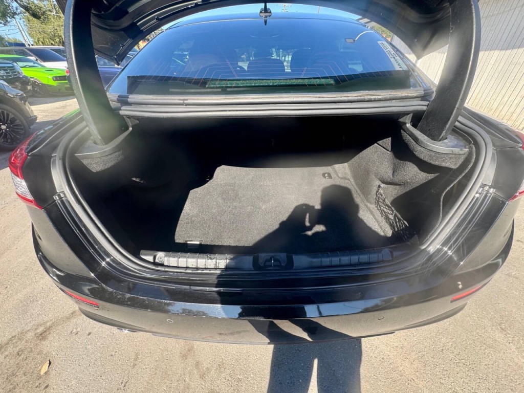 2017 Maserati Ghibli Image 17