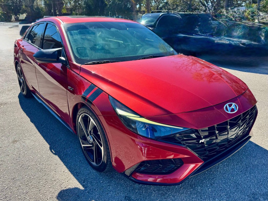 2022 Hyundai Elantra Image 10