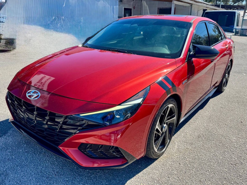 2022 Hyundai Elantra Image 11