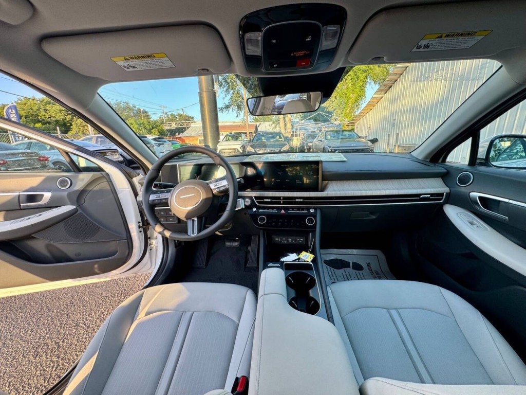 2024 Hyundai Sonata Image 17