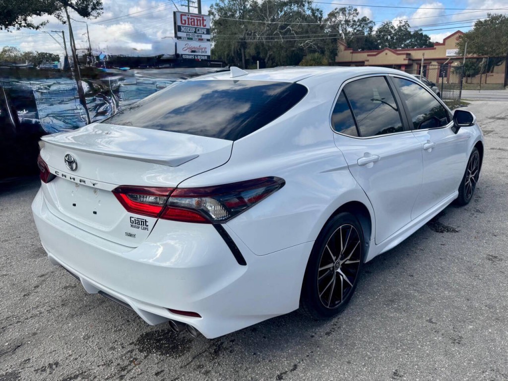 2023 Toyota Camry Image 5