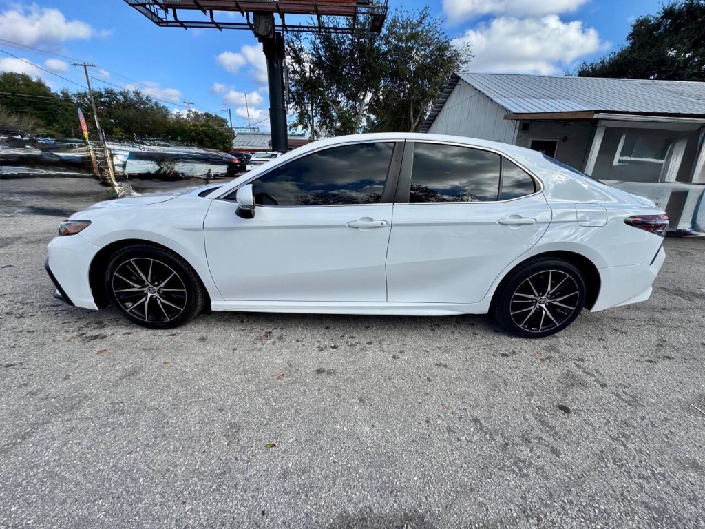 2023 Toyota Camry Image 6
