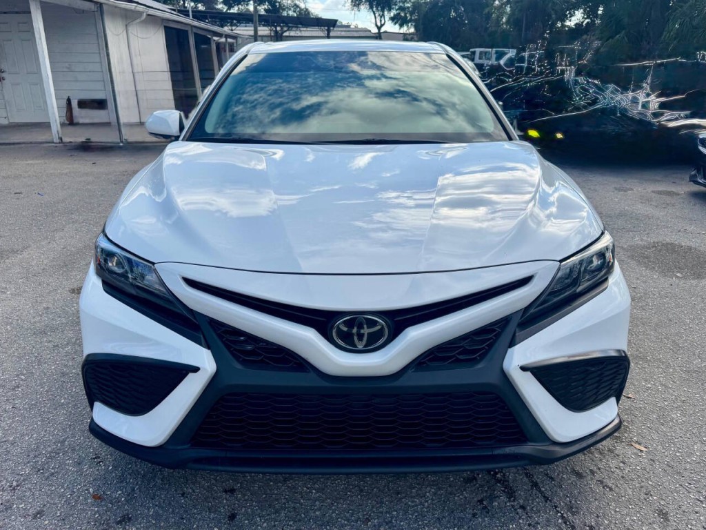 2023 Toyota Camry Image 8