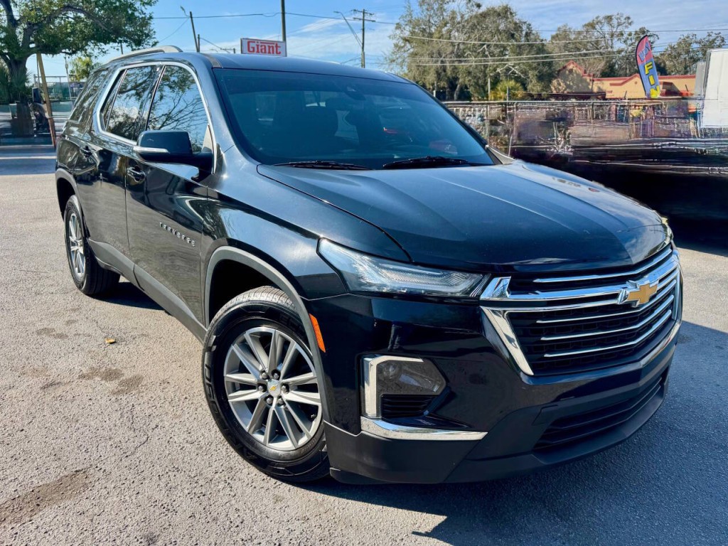 2023 Chevrolet Traverse Image 3