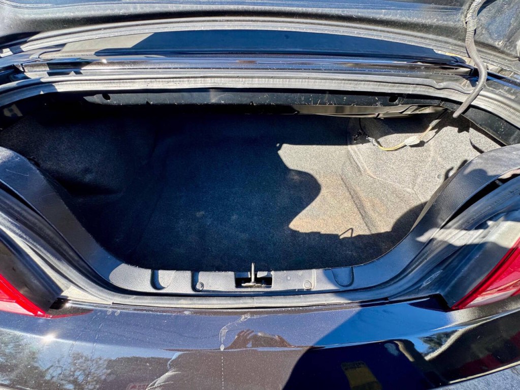 2007 Ford Mustang Image 14