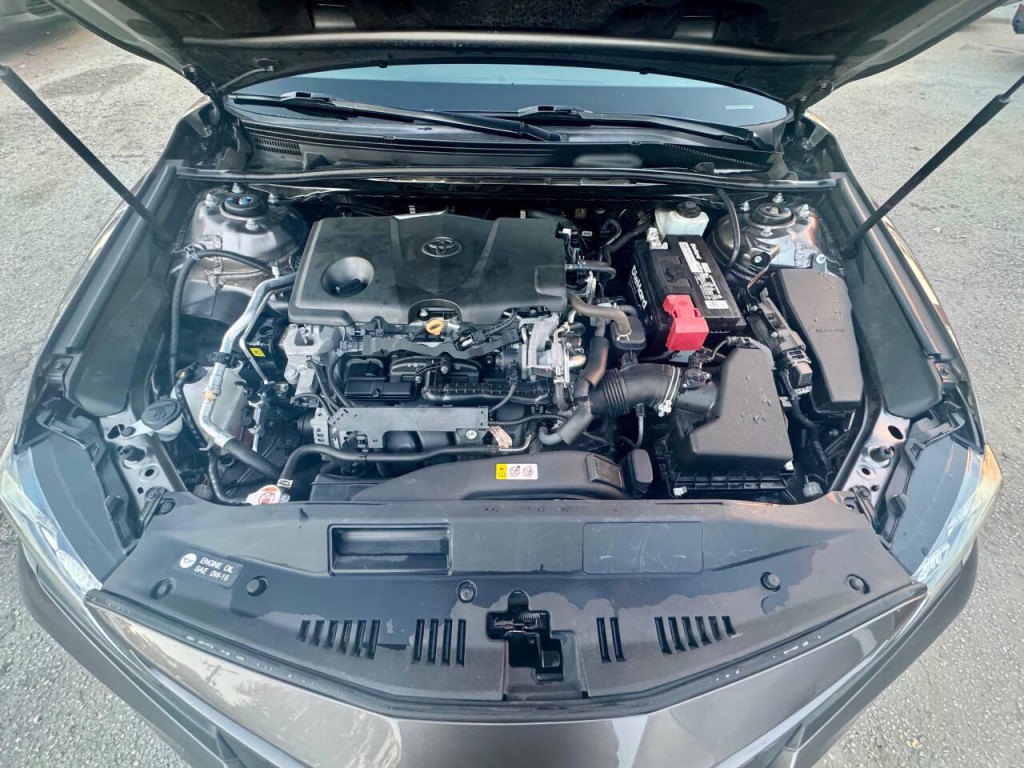 2019 Toyota Camry Image 14