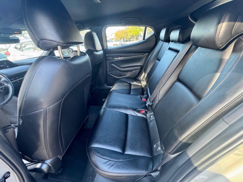 2024 Mazda Mazda3 Image 16