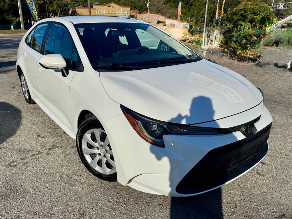 2023 Toyota Corolla Image 2