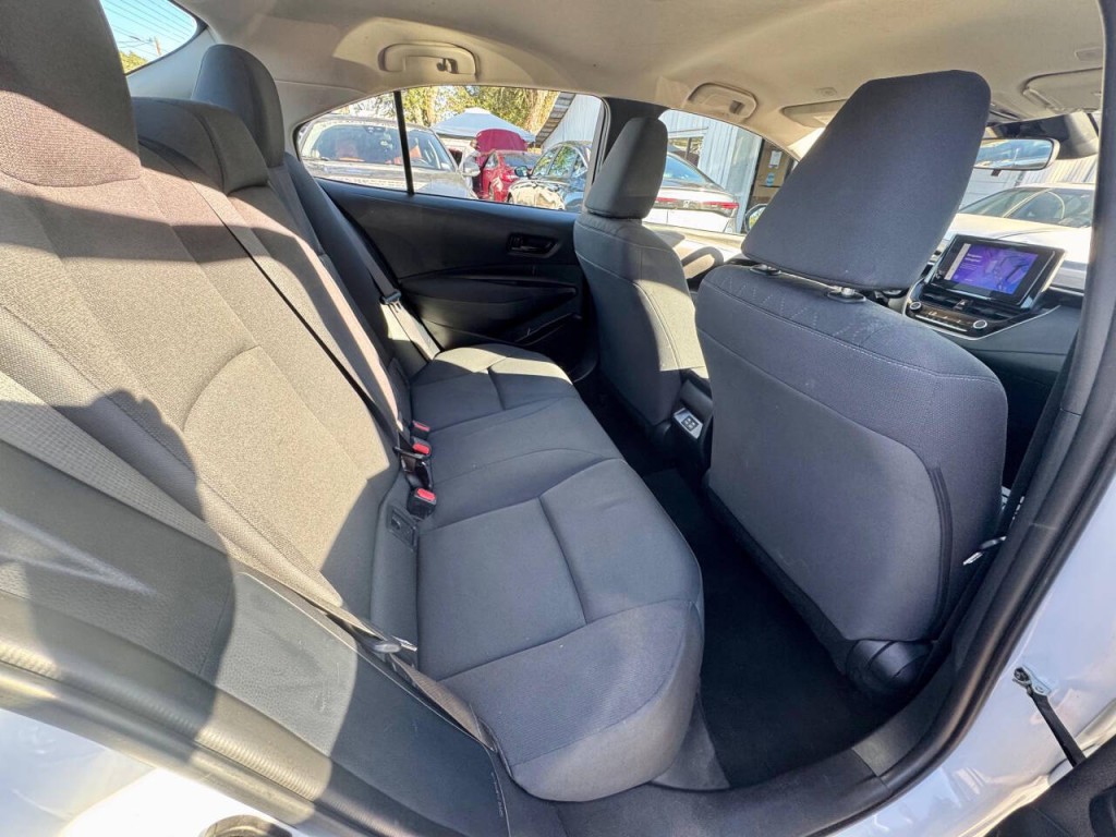 2023 Toyota Corolla Image 16
