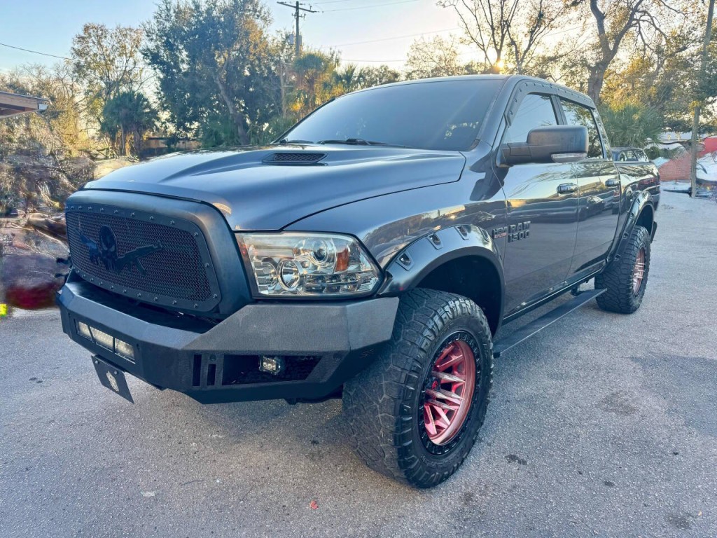 2017 RAM 1500 Image 12