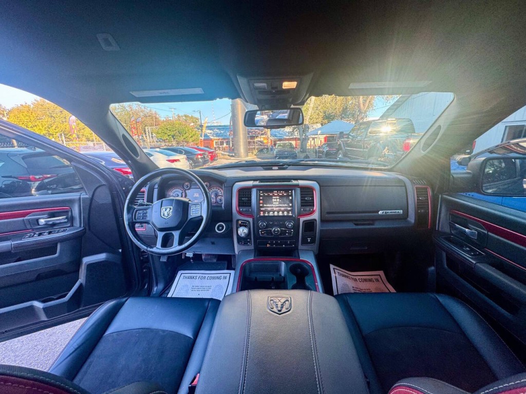 2017 RAM 1500 Image 19