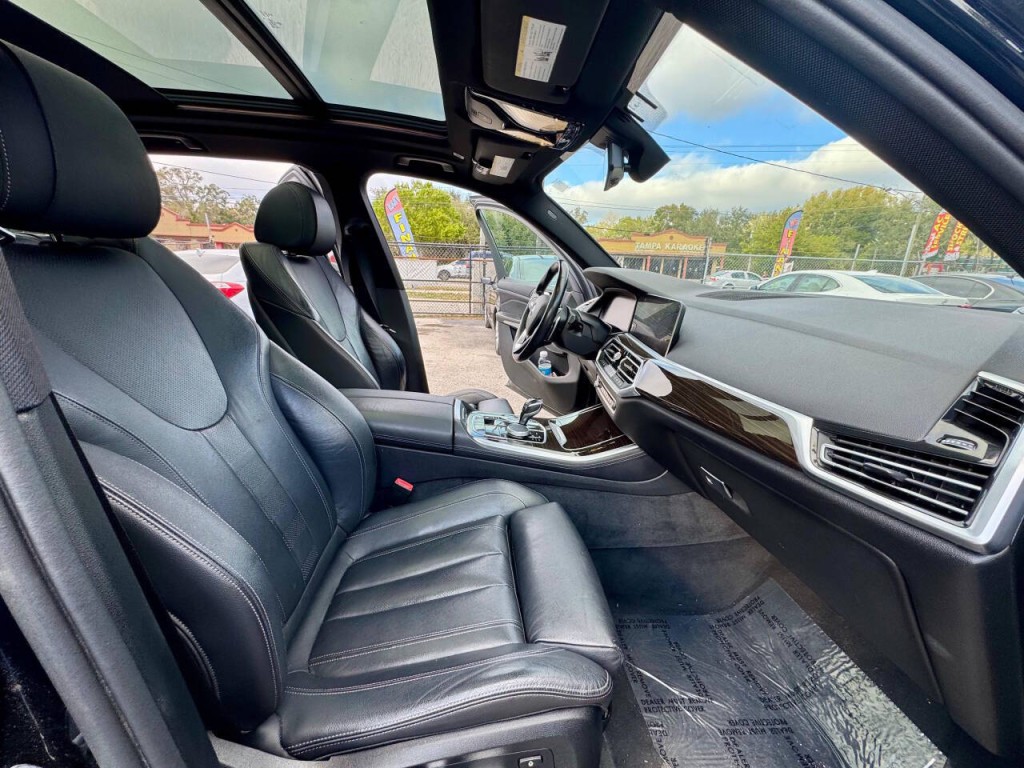 2019 BMW X5 Image 16