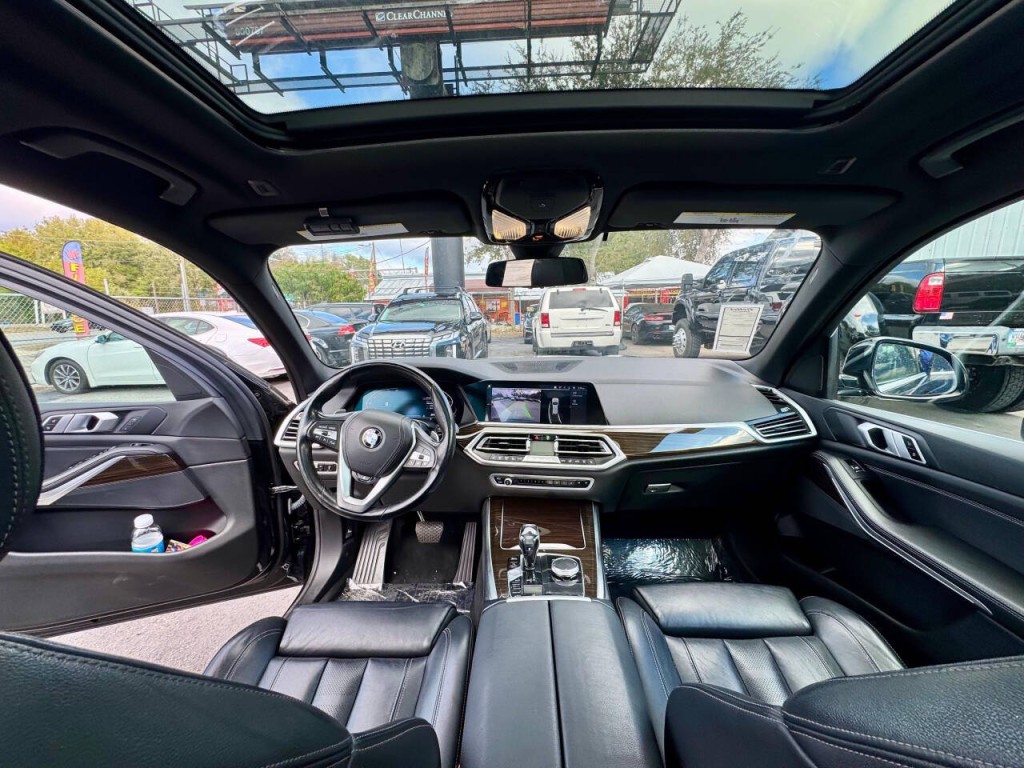 2019 BMW X5 Image 18