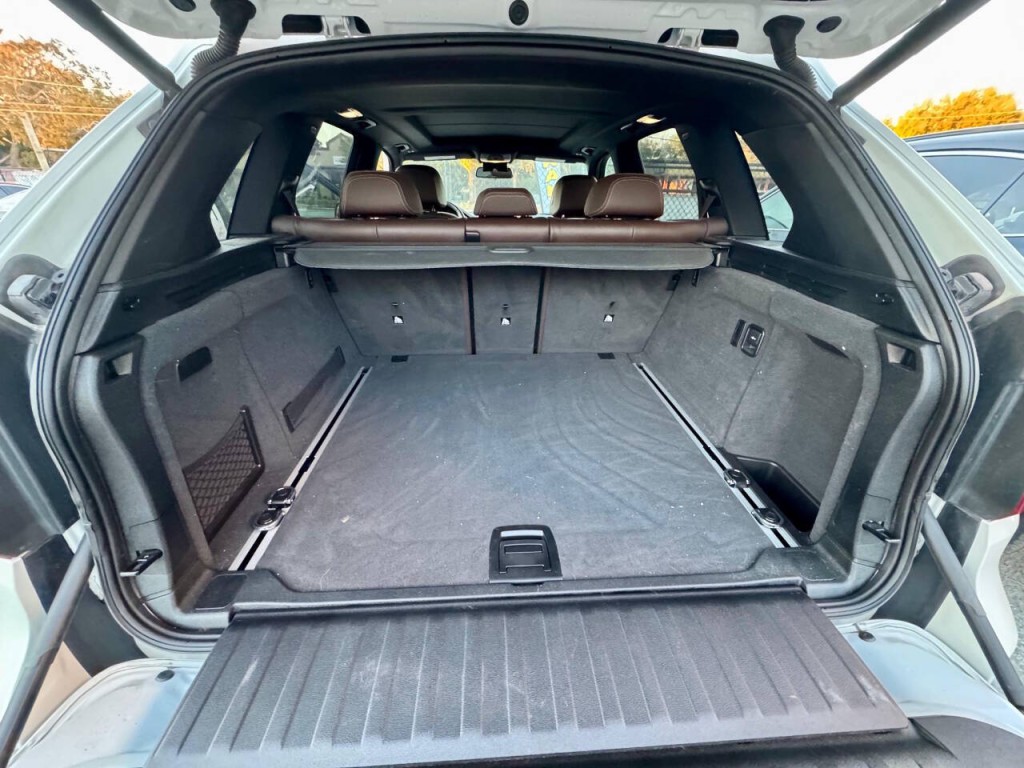 2018 BMW X5 Image 12