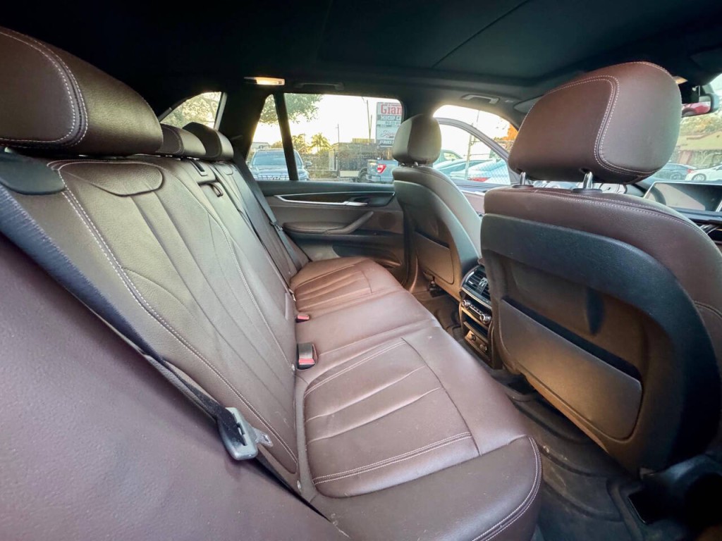 2018 BMW X5 Image 17
