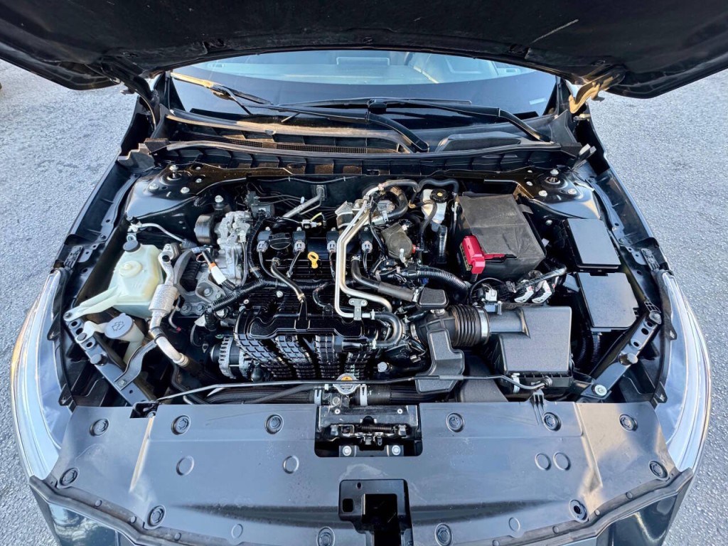 2021 Nissan Altima Image 12