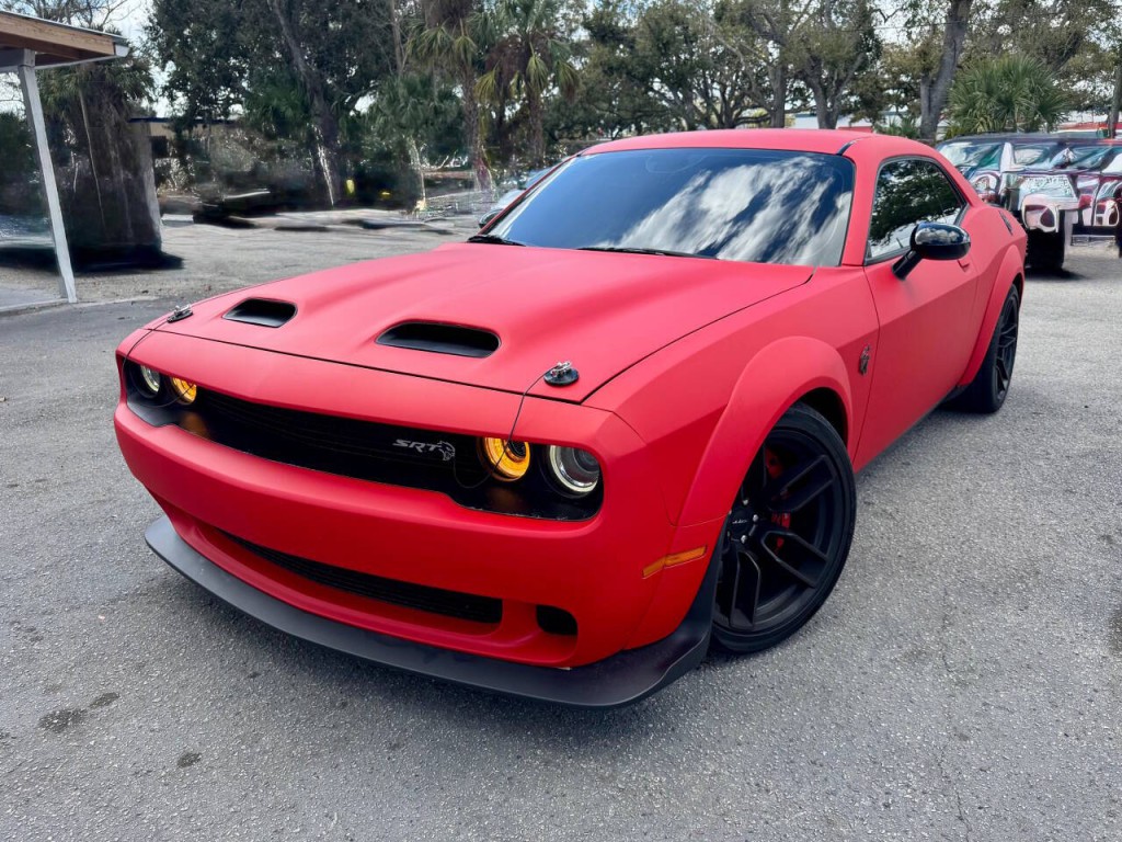 2019 Dodge Challenger Image 3