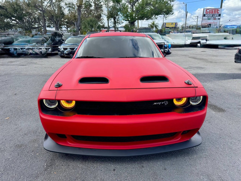 2019 Dodge Challenger Image 8