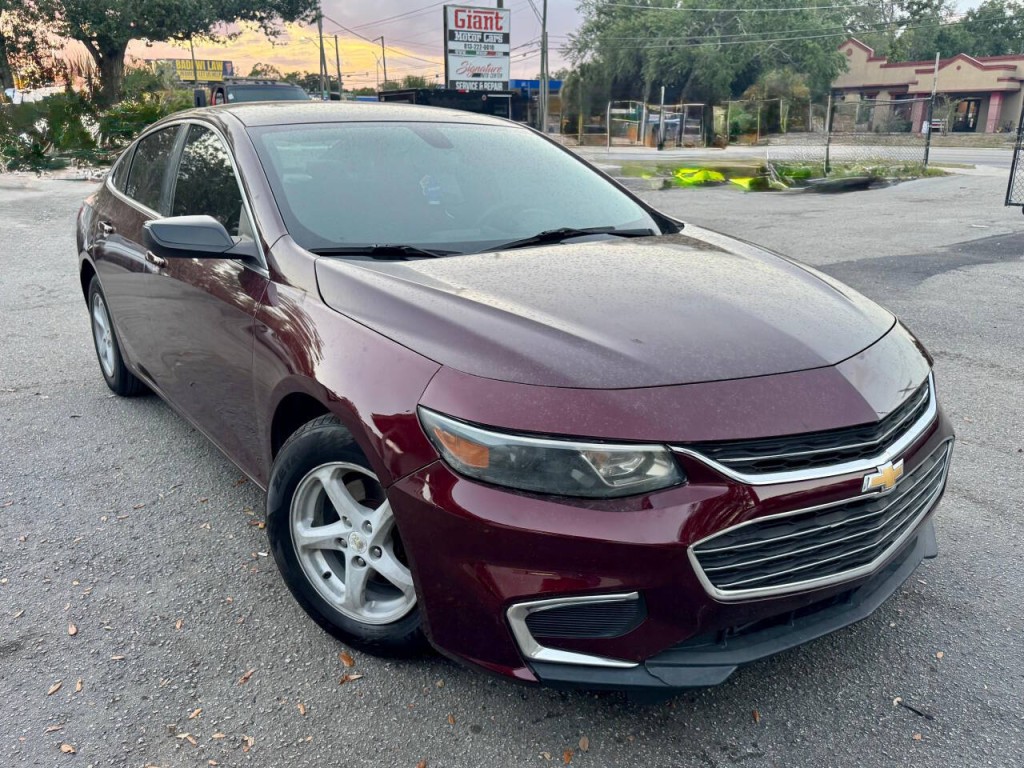 2016 Chevrolet Malibu Image 3