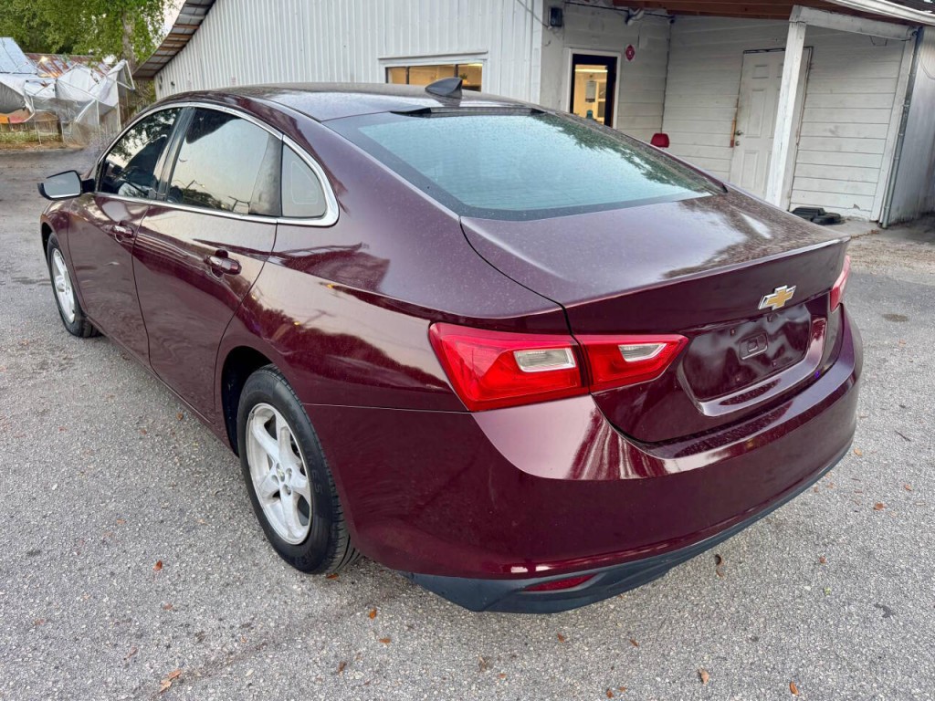 2016 Chevrolet Malibu Image 5