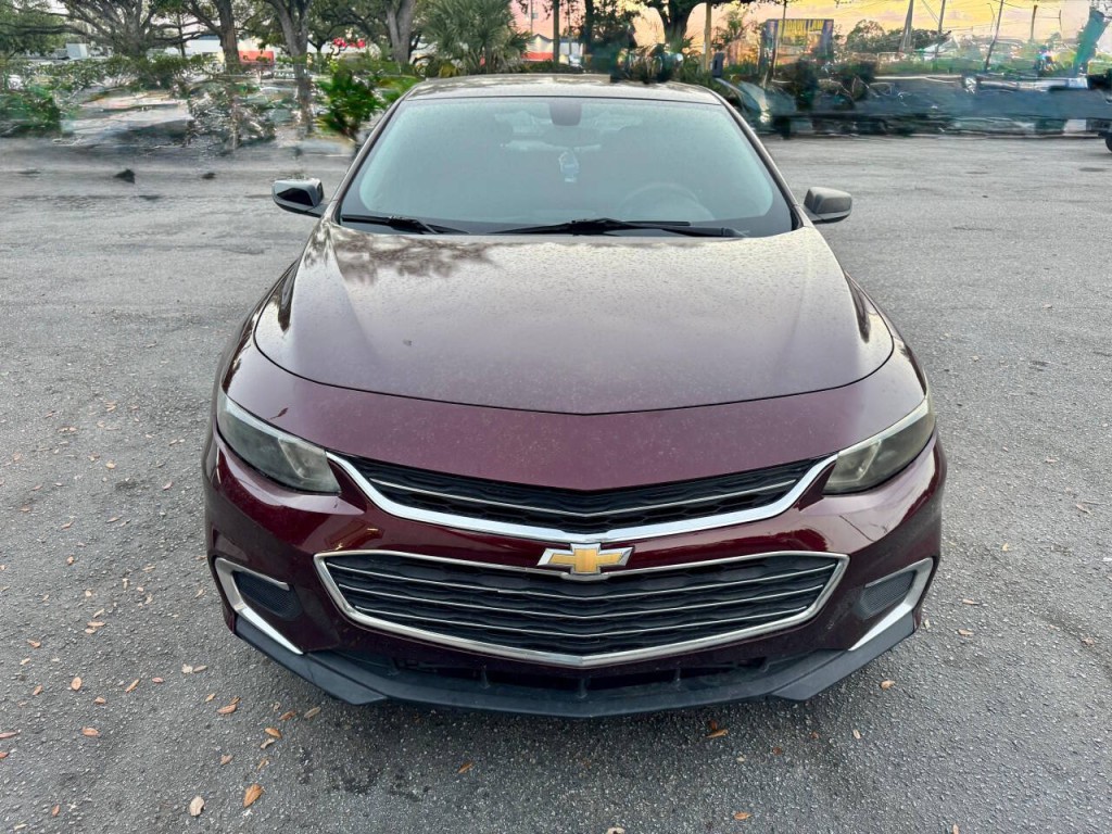 2016 Chevrolet Malibu Image 8