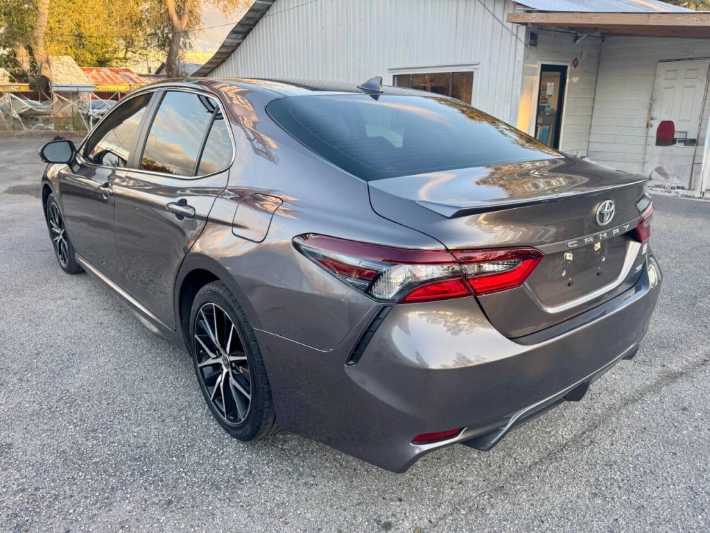 2023 Toyota Camry Image 4