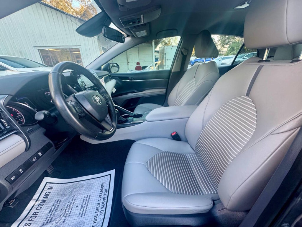 2023 Toyota Camry Image 16