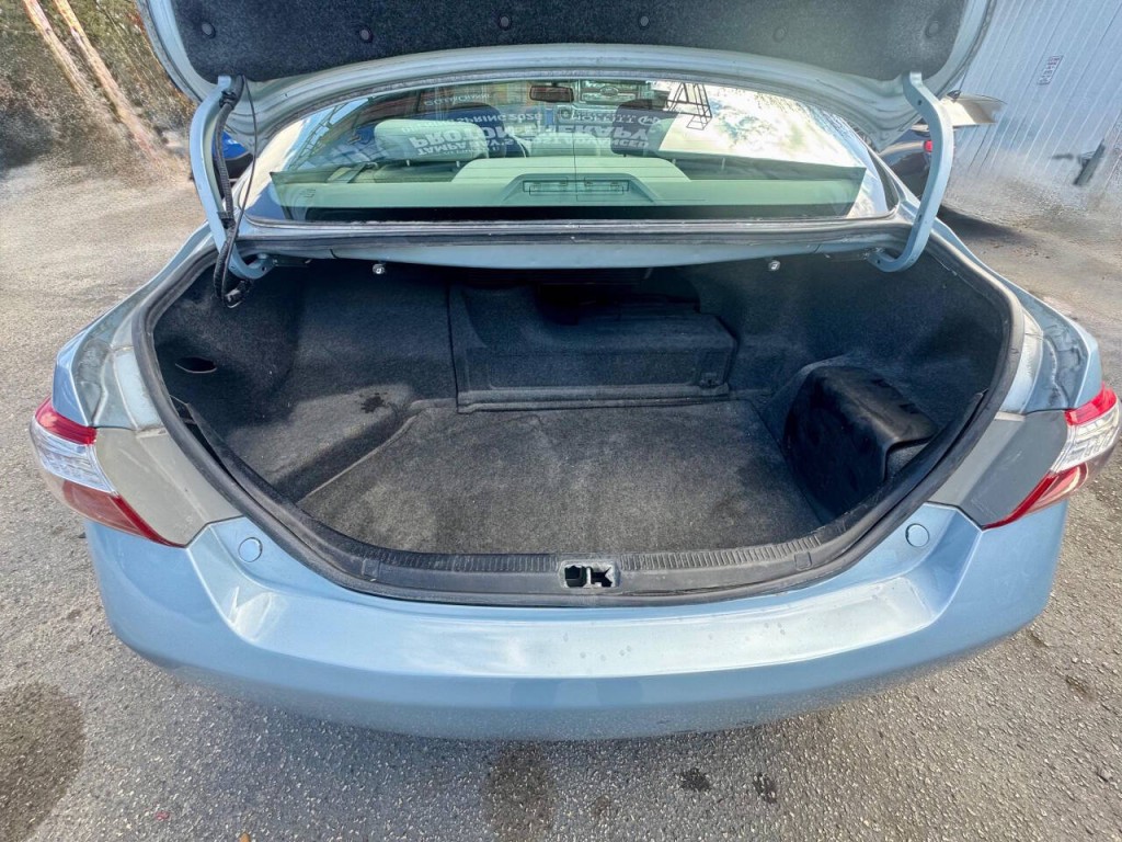 2008 Toyota Camry Image 13