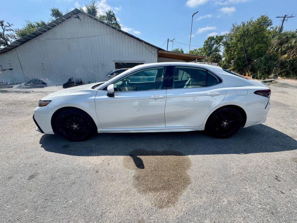 2024 Toyota Camry Image 6