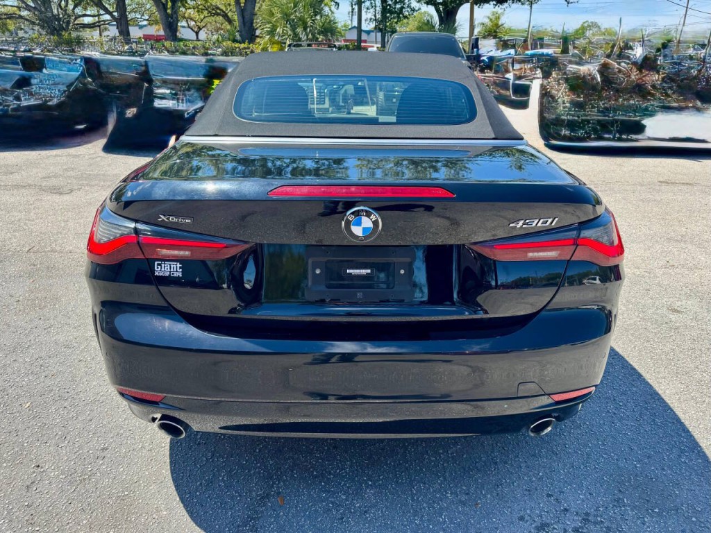 2024 BMW 4 Series Image 7